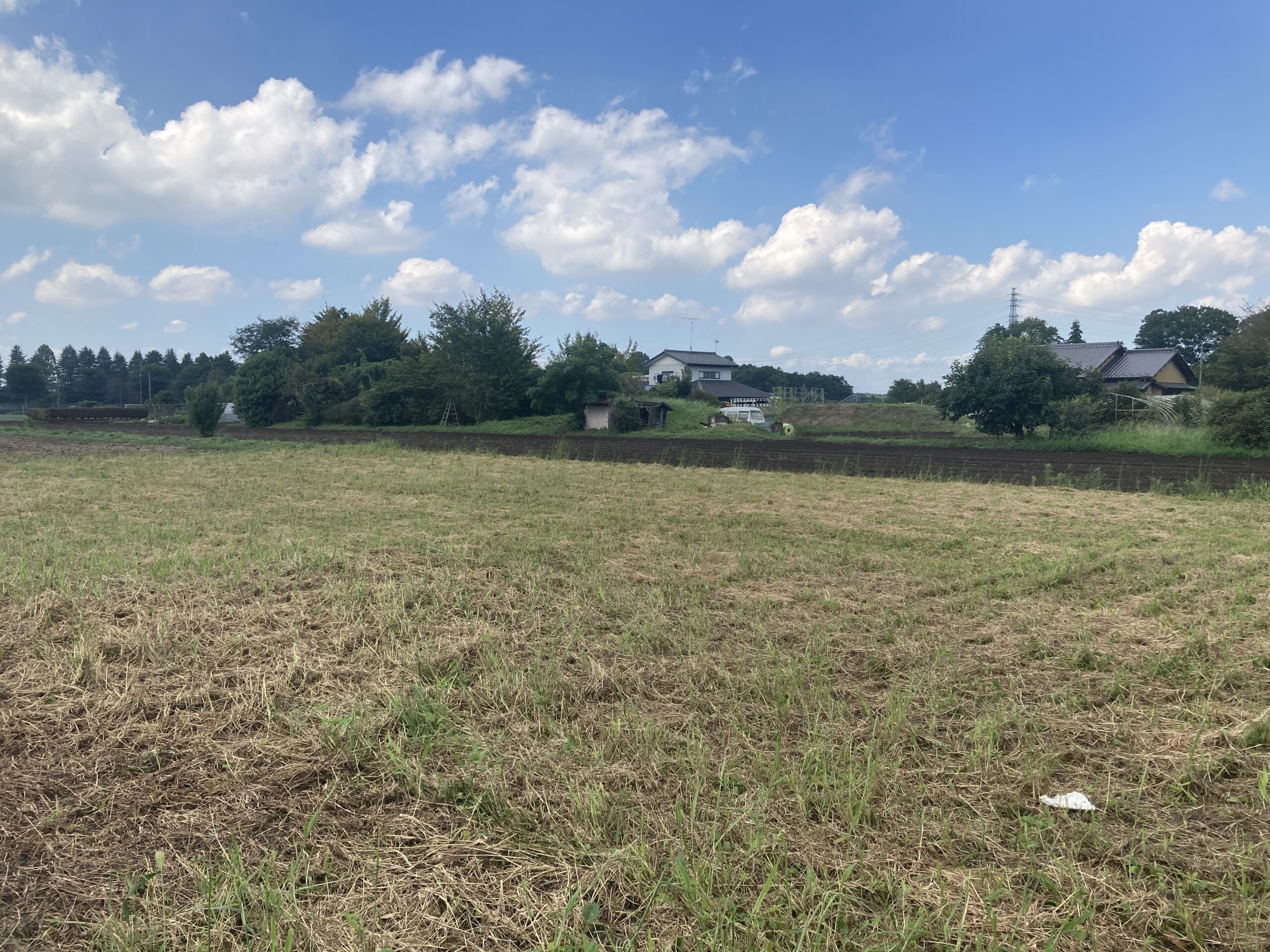 農地を相続したらすべき手続きとは？登記・届出の期限と過料10万円を回避する方法